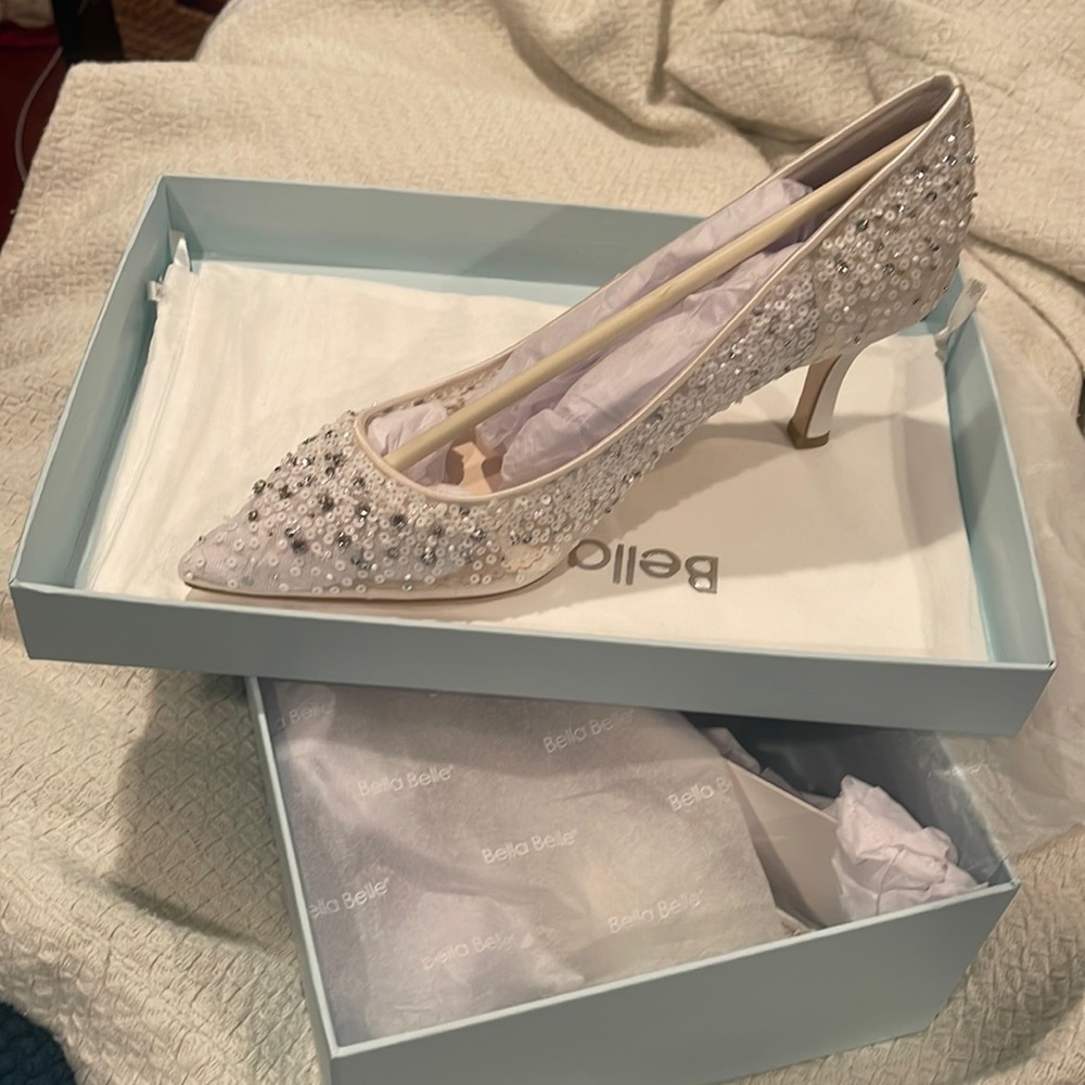 Bella Belle Evelyn Heels - NIB - Size 9